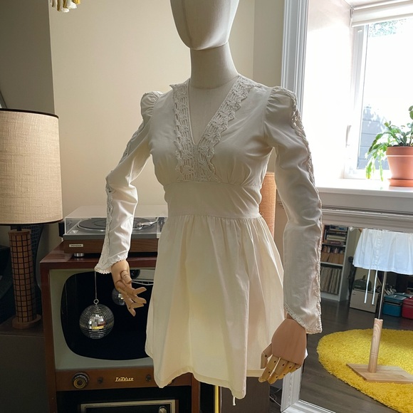 Gunne Sax Mini Dress Size Extra Small / Small - Picture 4 of 6